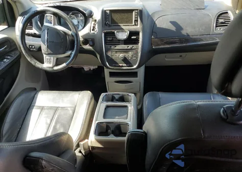 2014 Chrysler Town & Country Touring from USA, damaged, VIN 2C4RC1BGXER255587